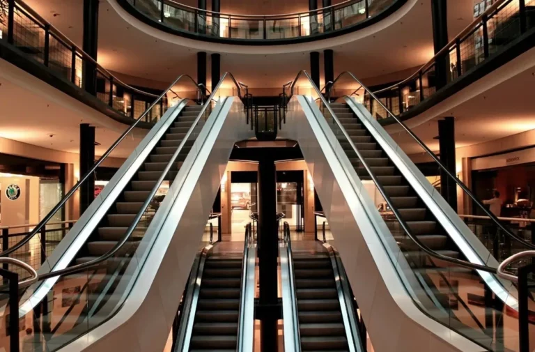 escalator